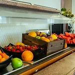 Viand Hotell Slăntjev Brjag