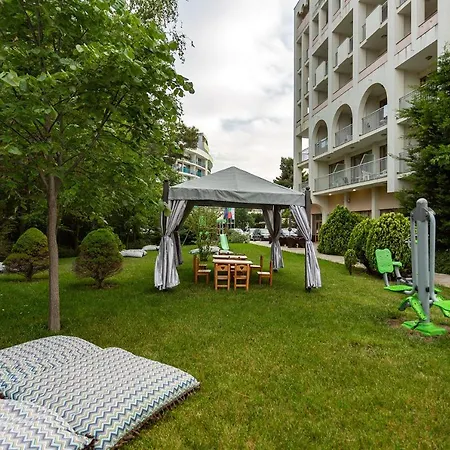 Viand Hotel Sluneční pobřeží