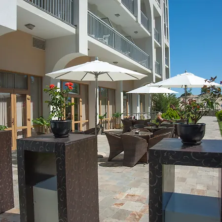 Hotel Viand Słoneczny Brzeg